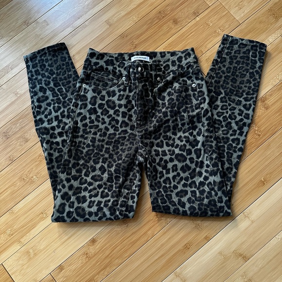 Good American Green Leopard Good Waist Crop Jeans 2/26 - Picture 2 of 4